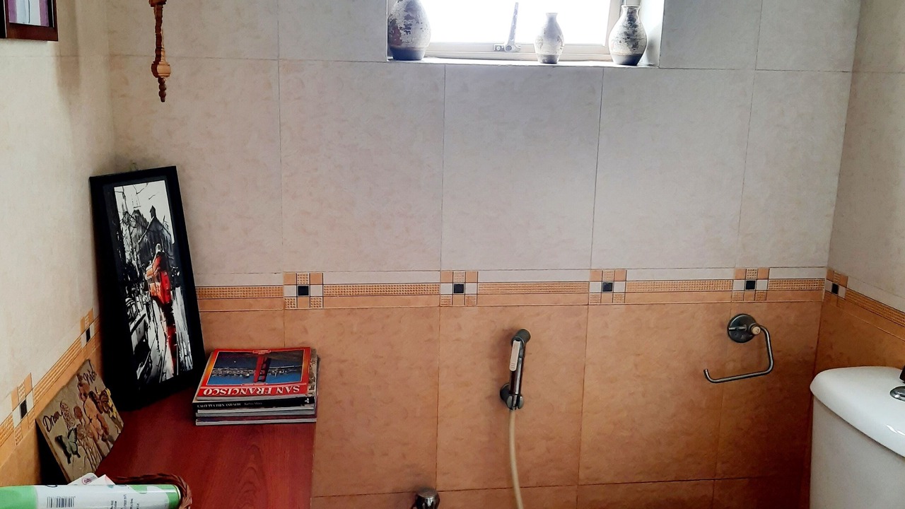 Photo of Bathroom in Jadavpur
