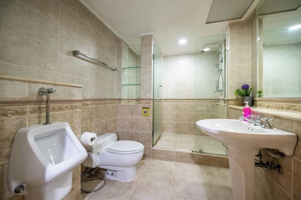 Photo of Bathroom in Nana