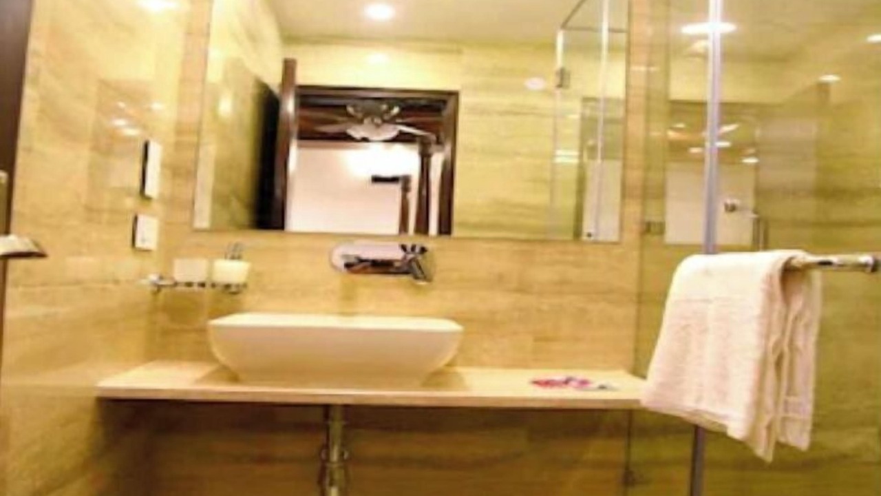 Photo of Bathroom in Paharganj