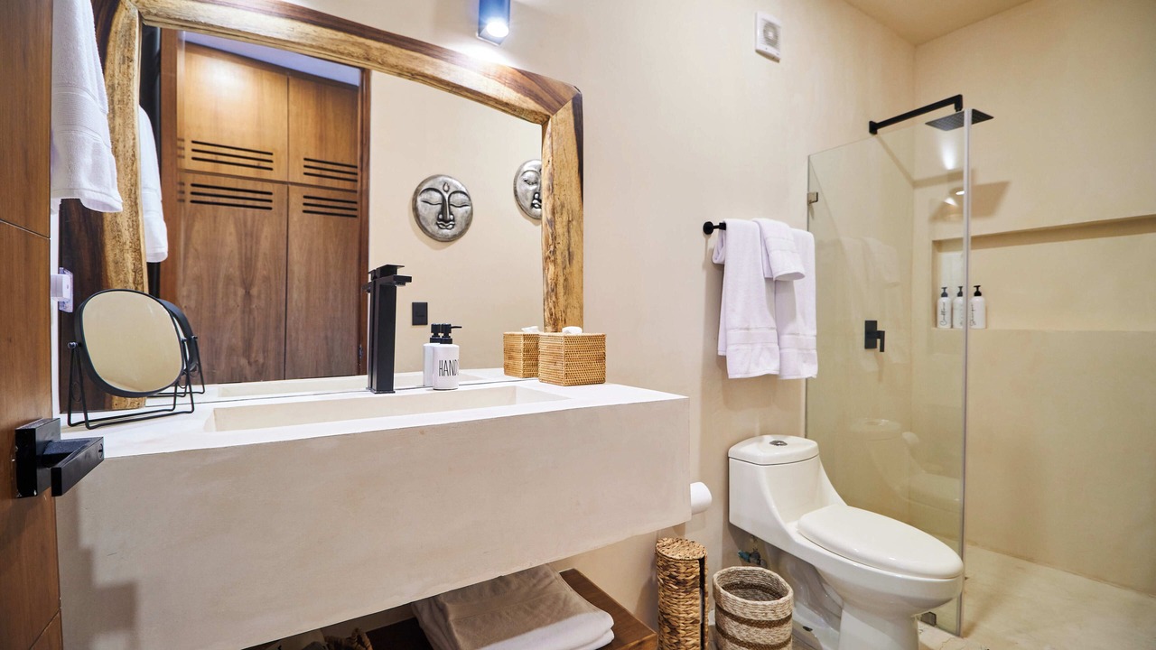 Photo of Bathroom in Zama