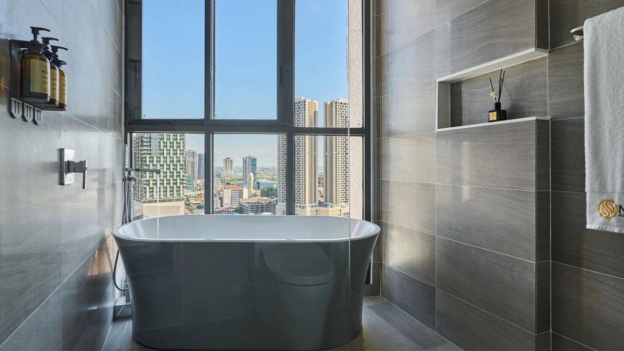 Photo of Bathroom in Chamkar Mon