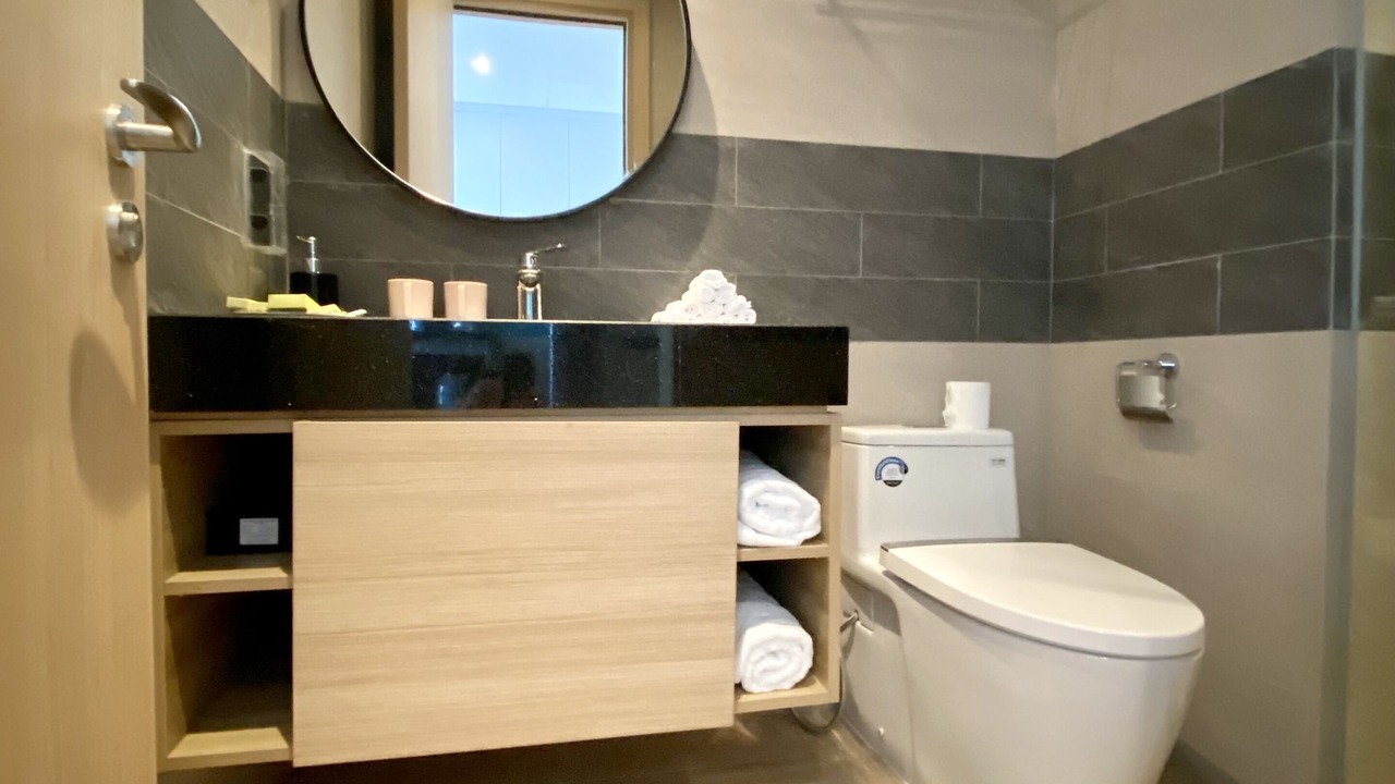Photo of Bathroom in Ha Long