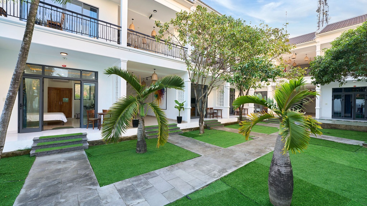 Photo of Patio Balcony in Cam Pho