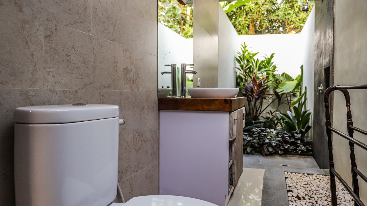 Photo of Bathroom in Lodtunduh
