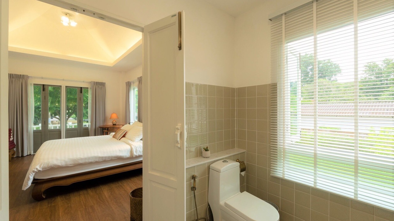 Photo of Bathroom in Pa Tan