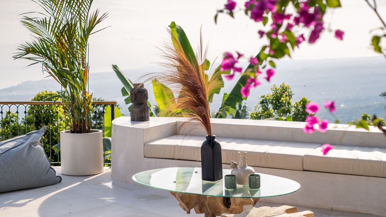 Photo of Patio Balcony in Tigawasa