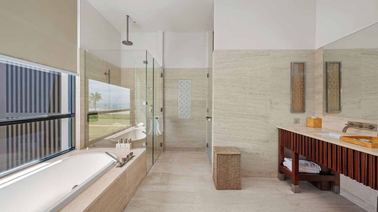 Photo of Bathroom in Ngu Hanh Son