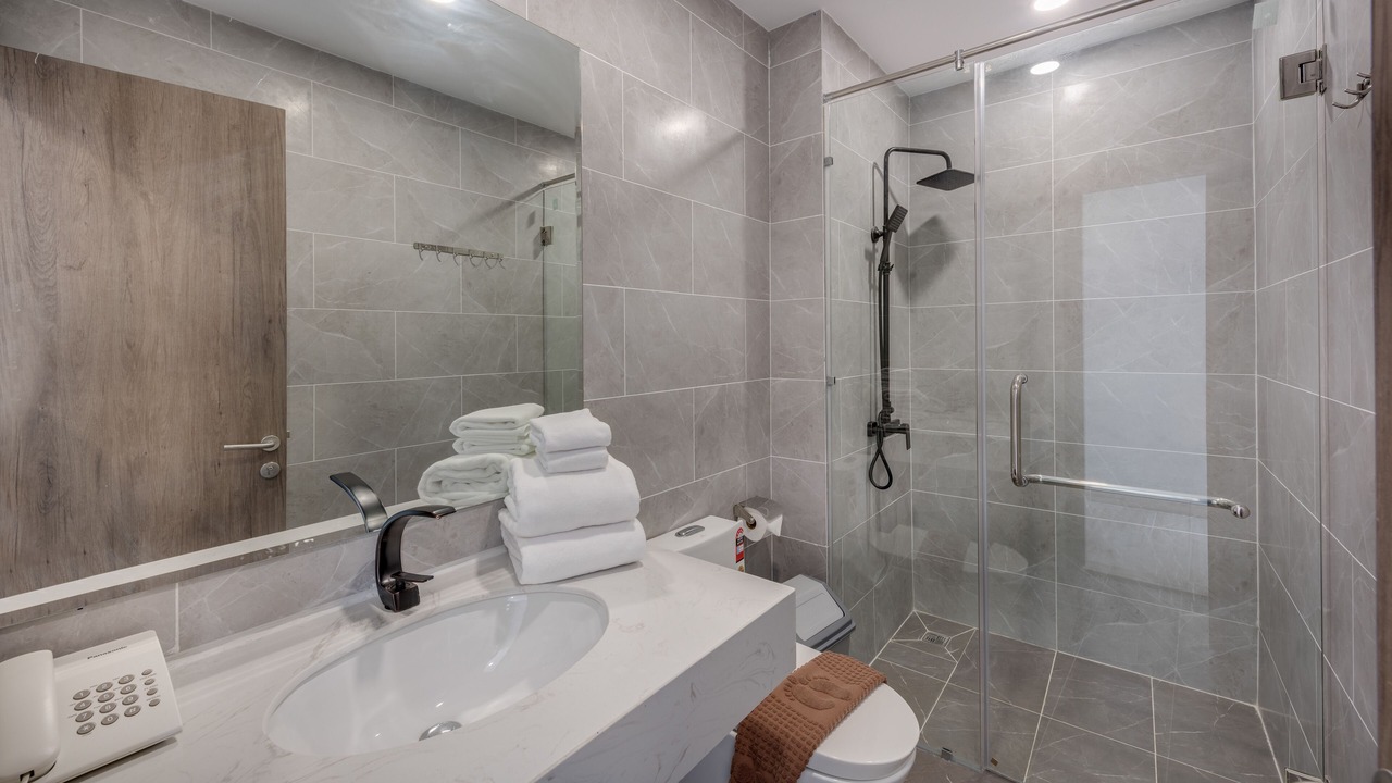 Photo of Bathroom in Tuol Kouk