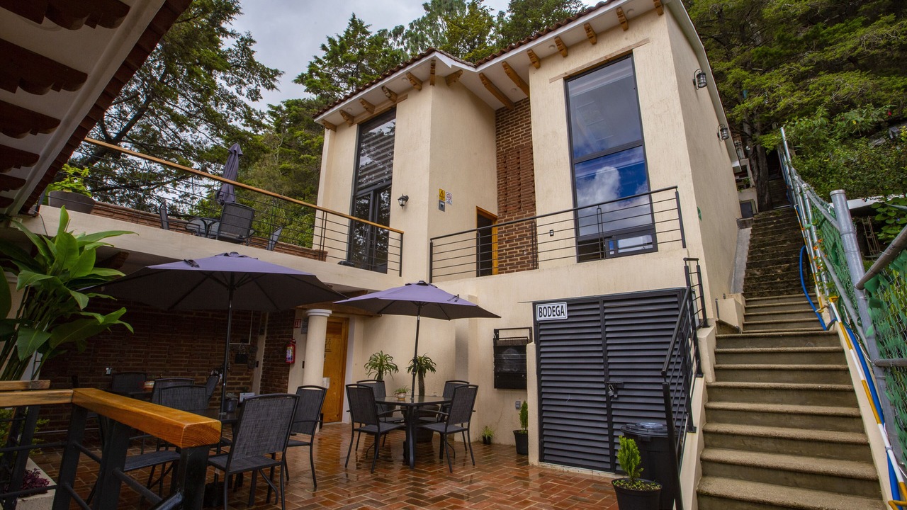 Photo of Outdoor in De La Merced