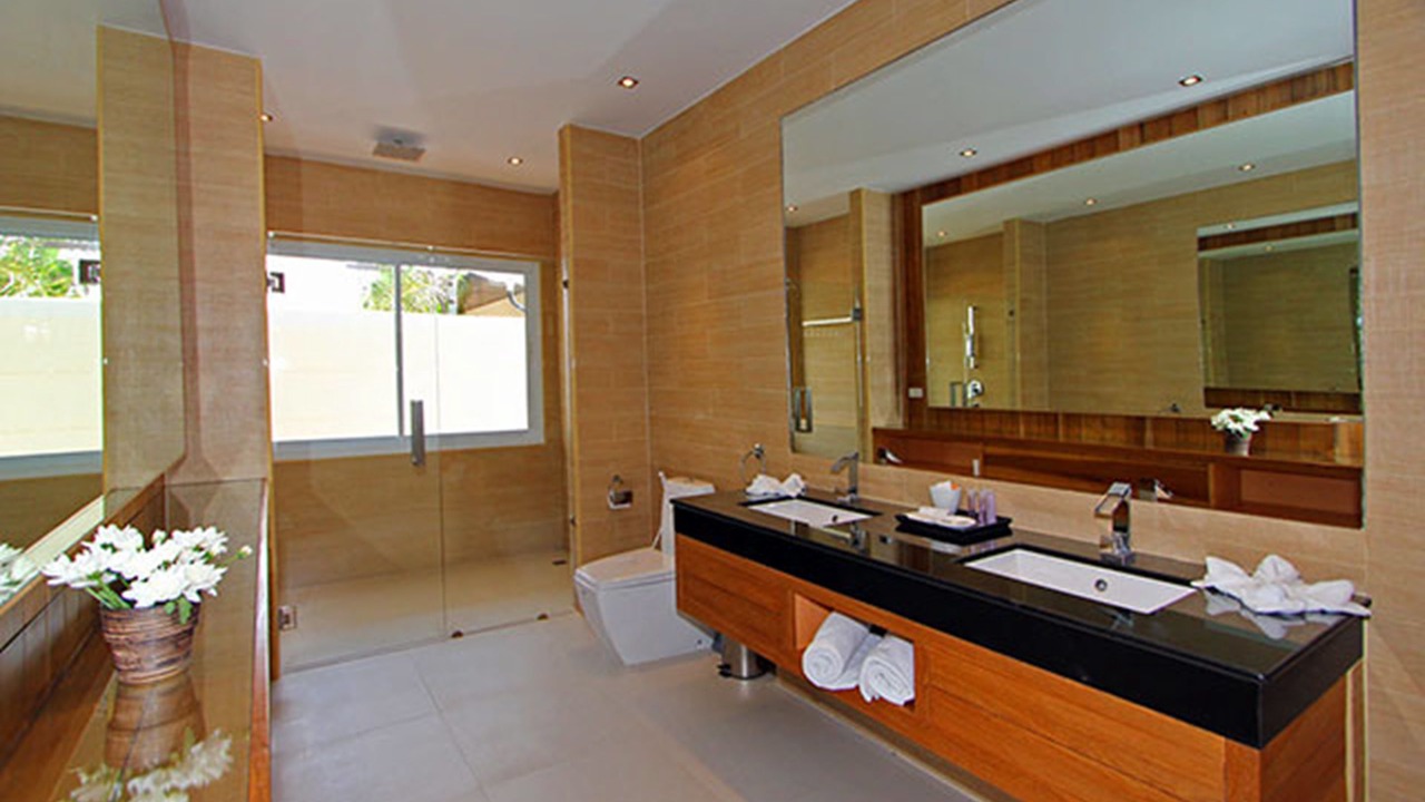 Photo of Bathroom in Plai Laem