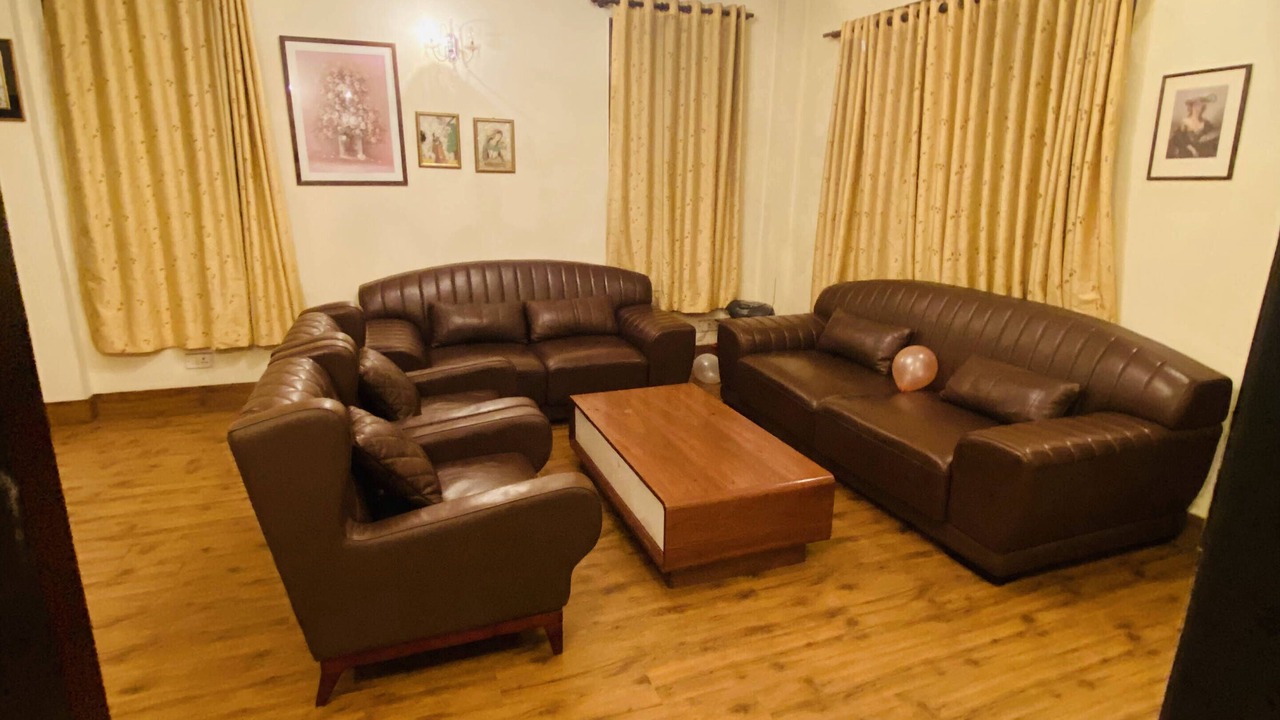 Photo of Livingroom in New Friends Colony