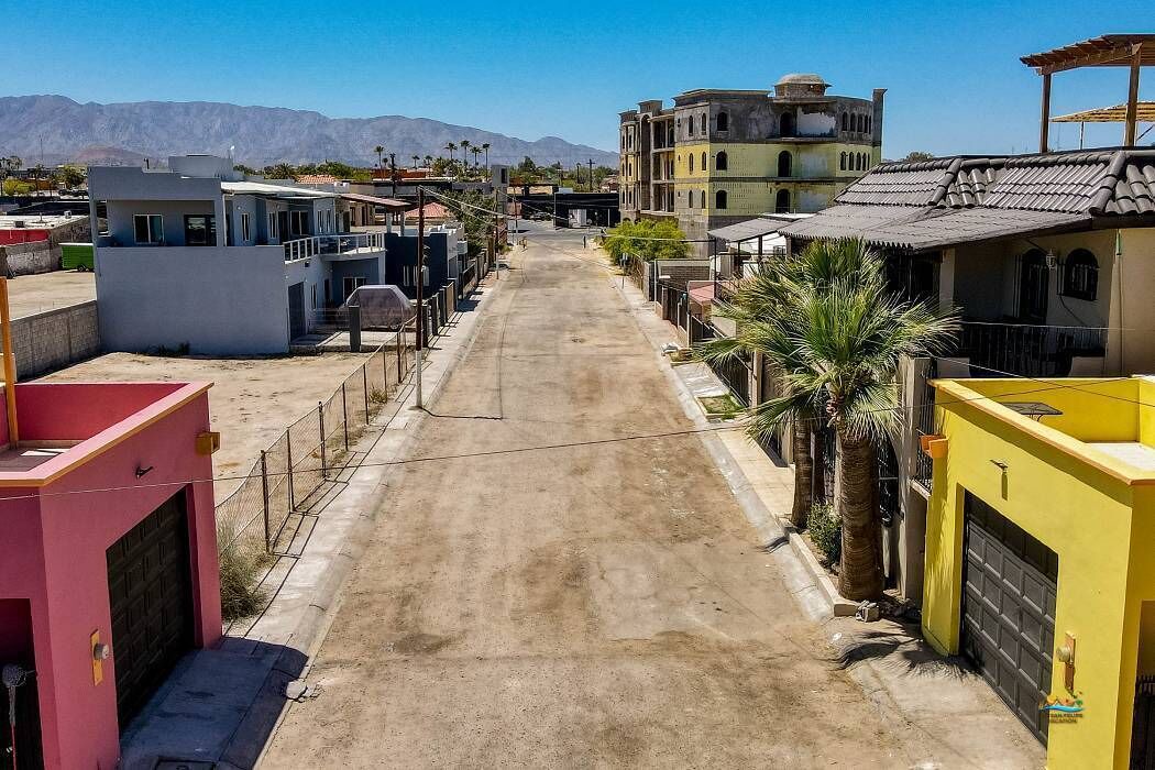 Photo of Others in Verdugo