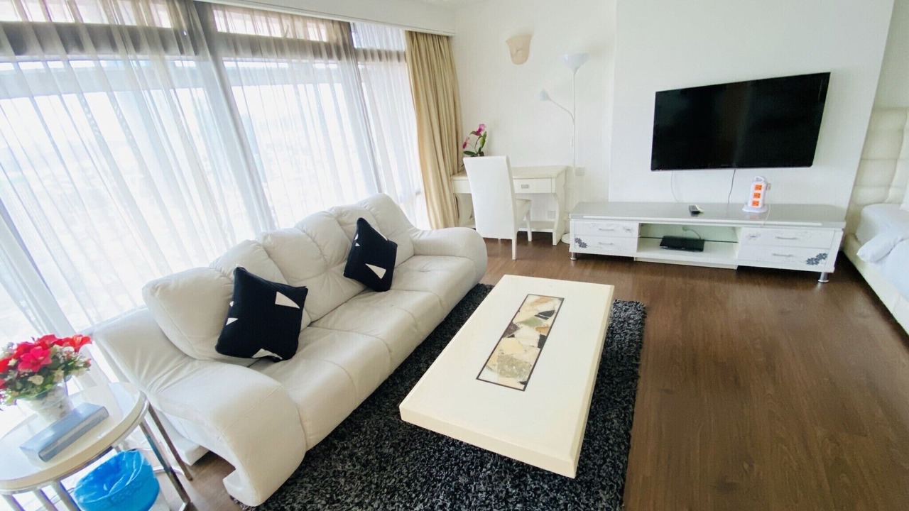 Photo of Livingroom in Imbi