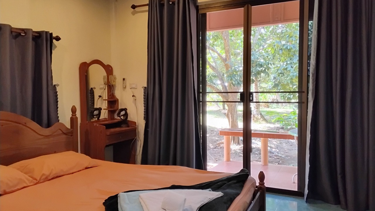 Photo of Bedroom in Klong Son