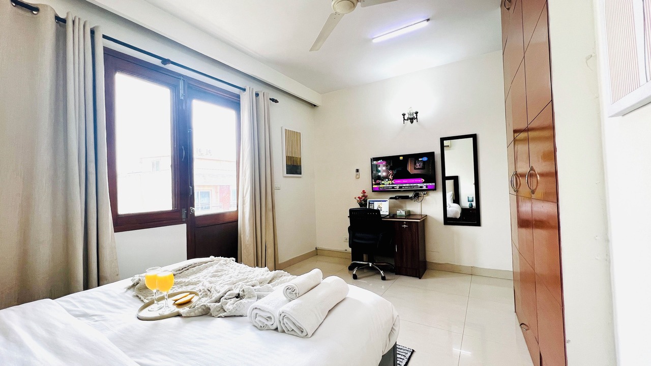 Photo of Bedroom in Defence Colony