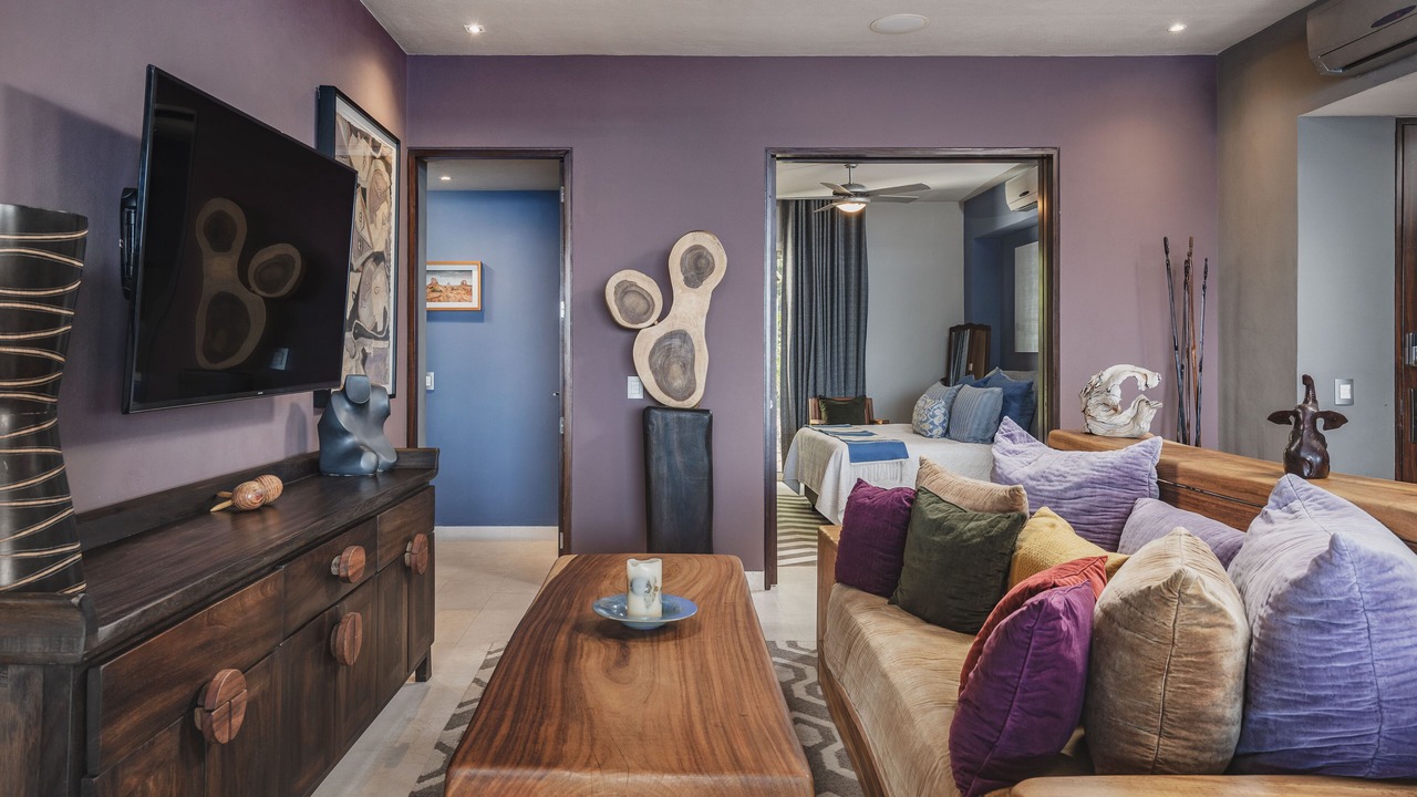 Photo of Bedroom in South Shore Hotel Area
