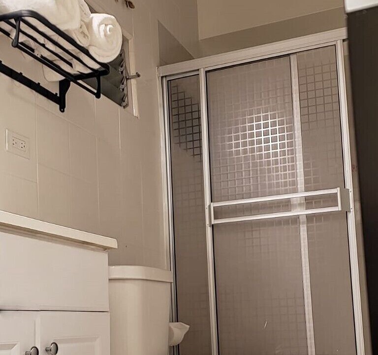Photo of Bathroom in Nueva Ensenada