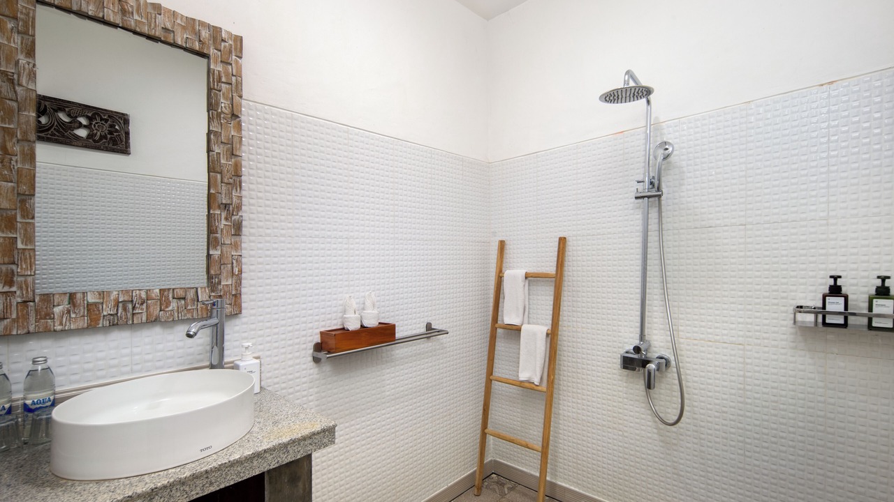 Photo of Bathroom in Drupadi
