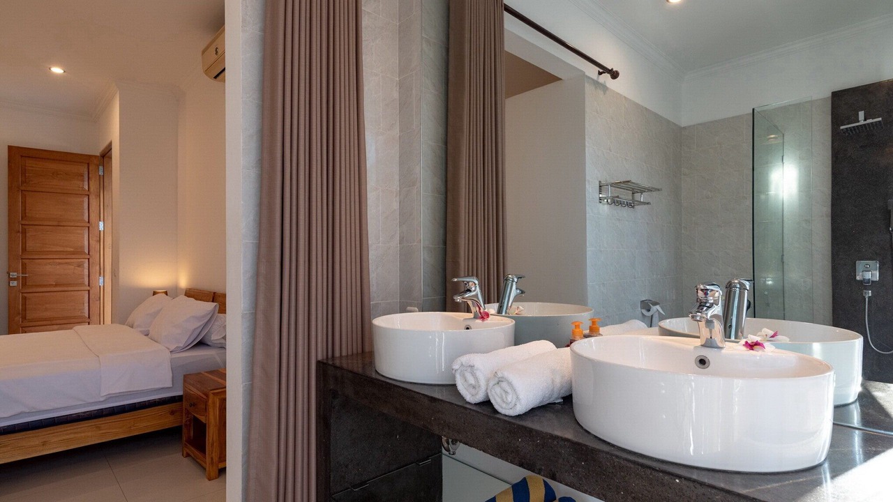 Photo of Bathroom in Dencarik