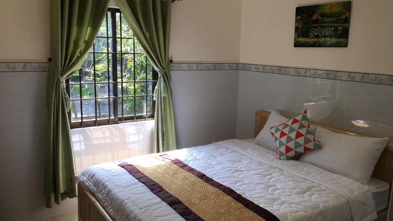 Photo of Bedroom in Con Son