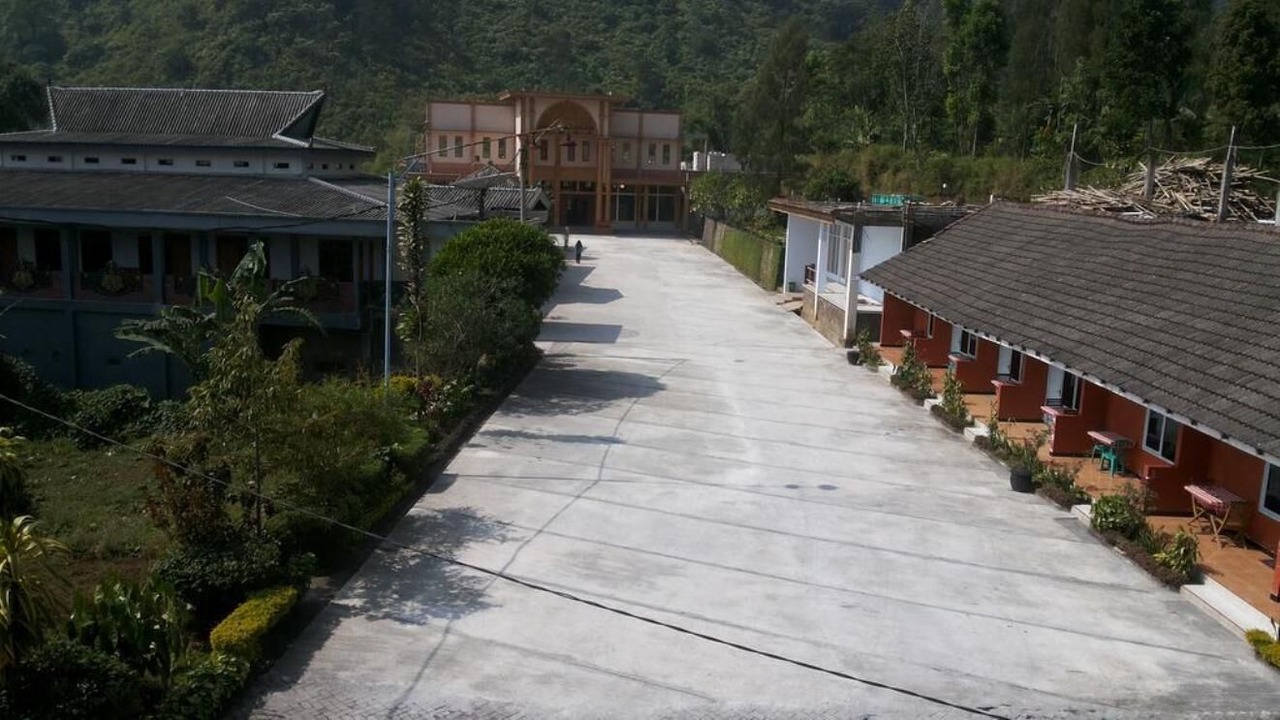 Photo of Outdoor in Sukapura