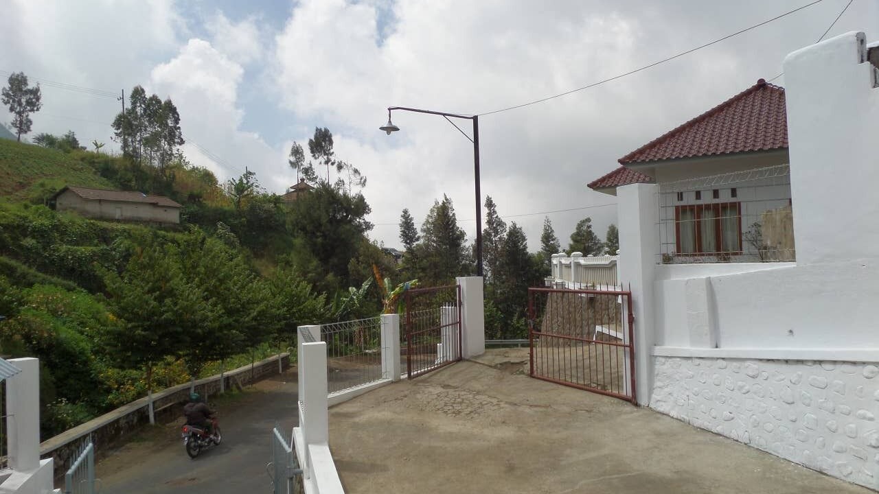 Photo of Outdoor in Sukapura