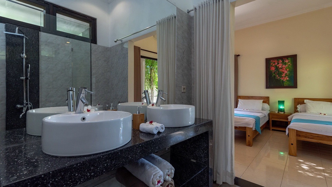 Photo of Bathroom in Dencarik