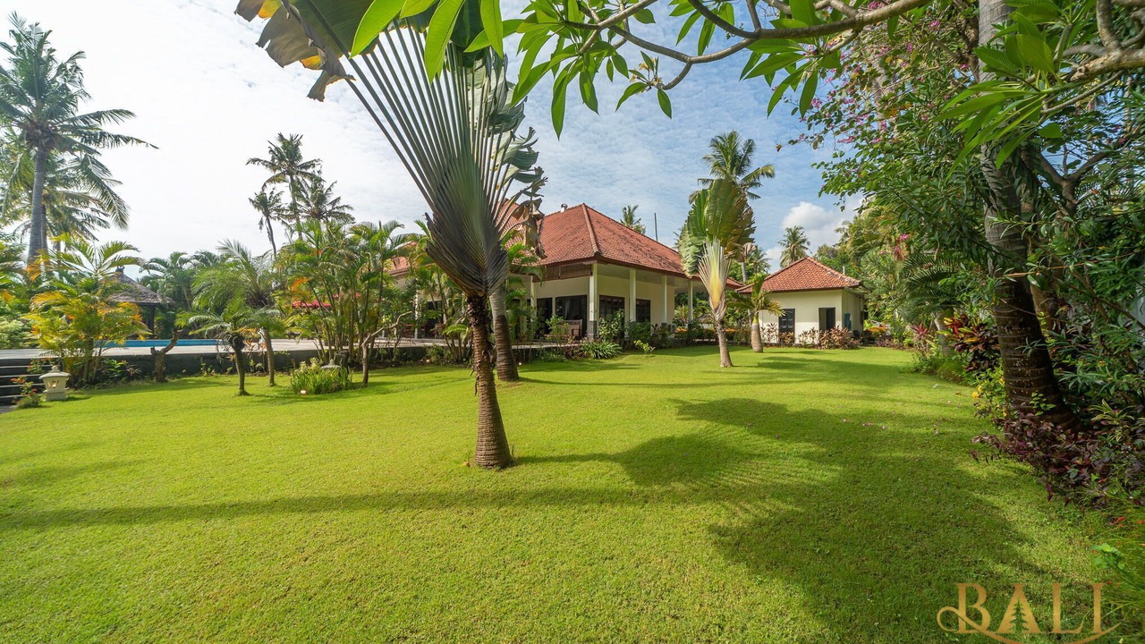 Photo of Outdoor in Kalisada