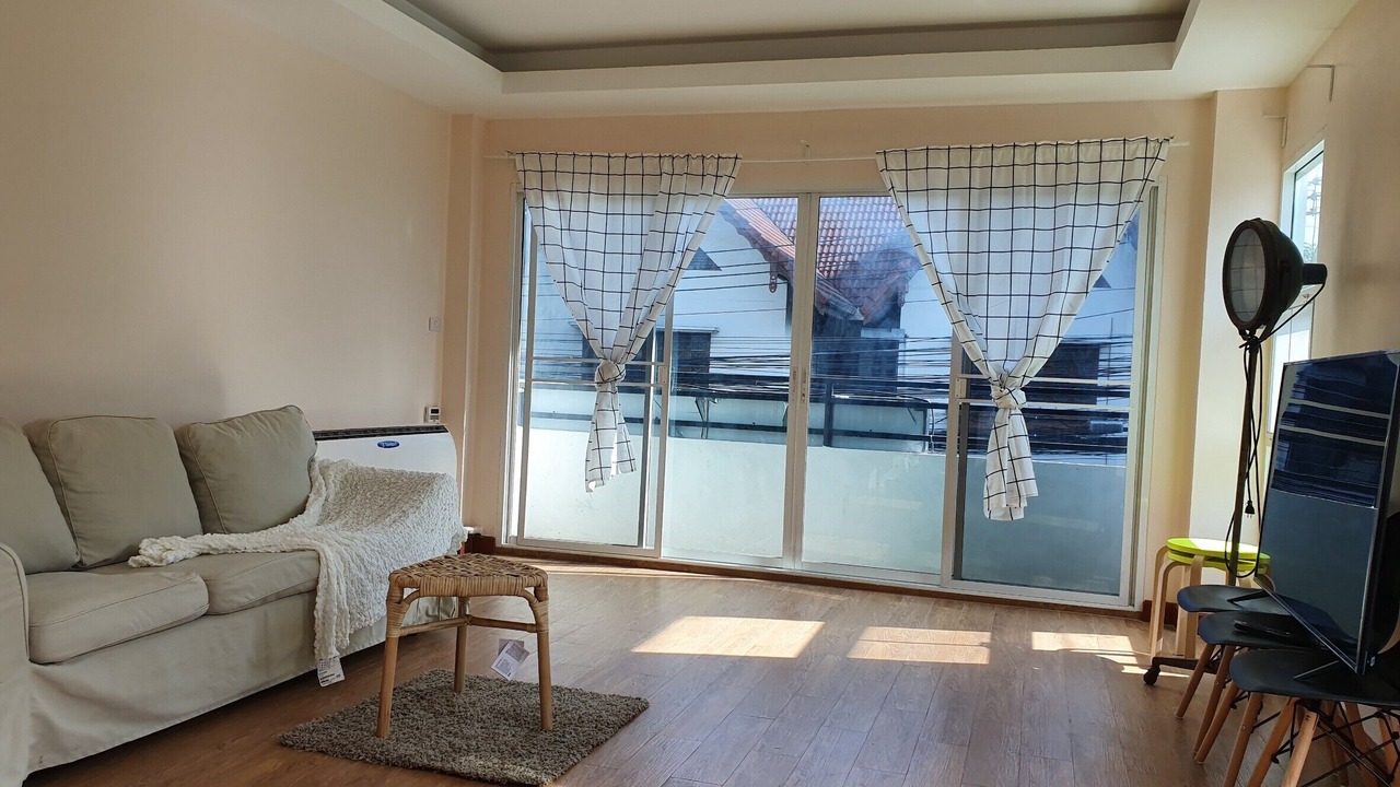 Photo of Livingroom in Chom Phon