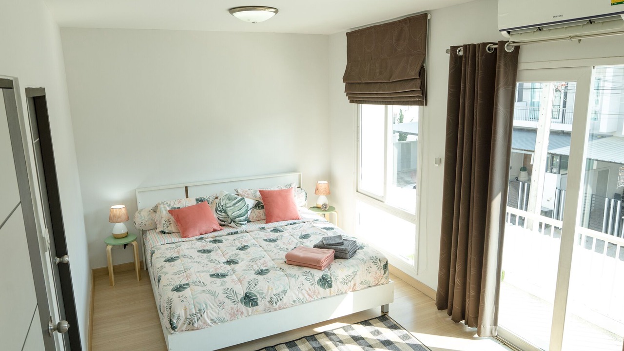 Photo of Bedroom in Chang Khlan