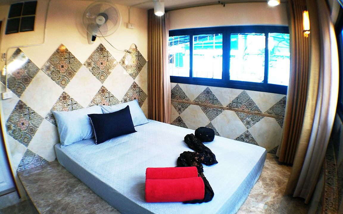 Photo of Bedroom in Thung Maha Mek