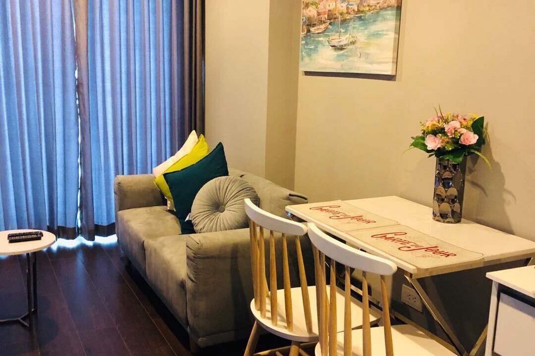 Photo of Livingroom in Khlong Tan Nuea