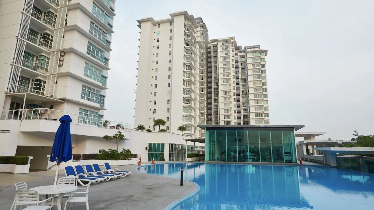 Photo of Outdoor in Bukit Indah 2