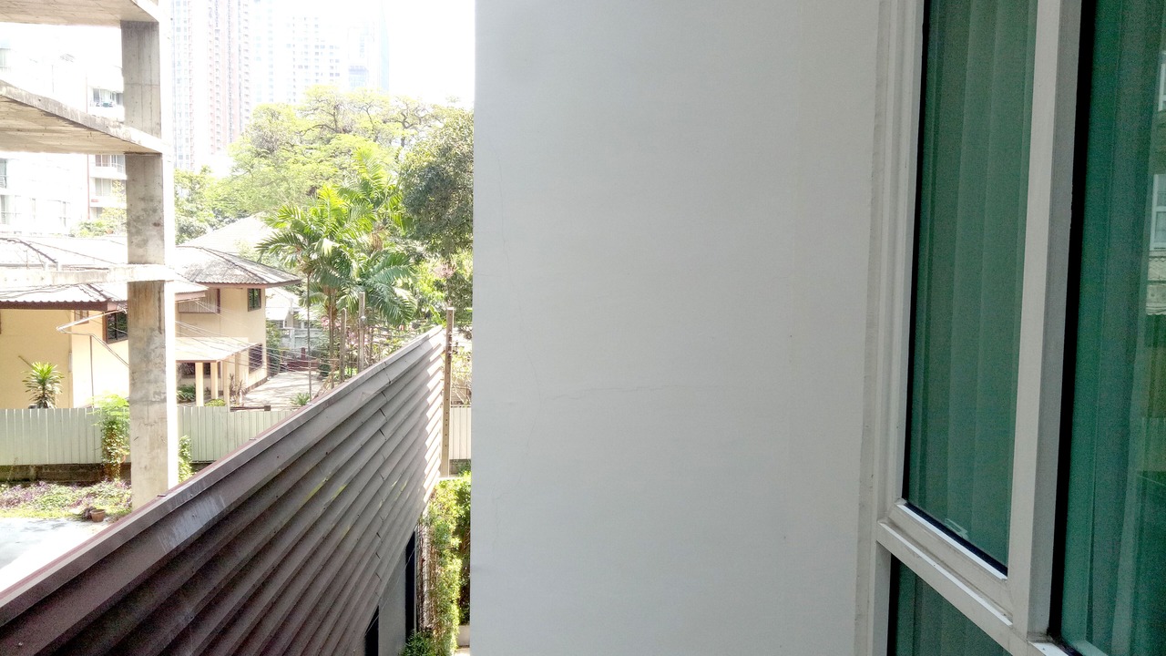 Photo of Outdoor in Khlong Toei Nuea