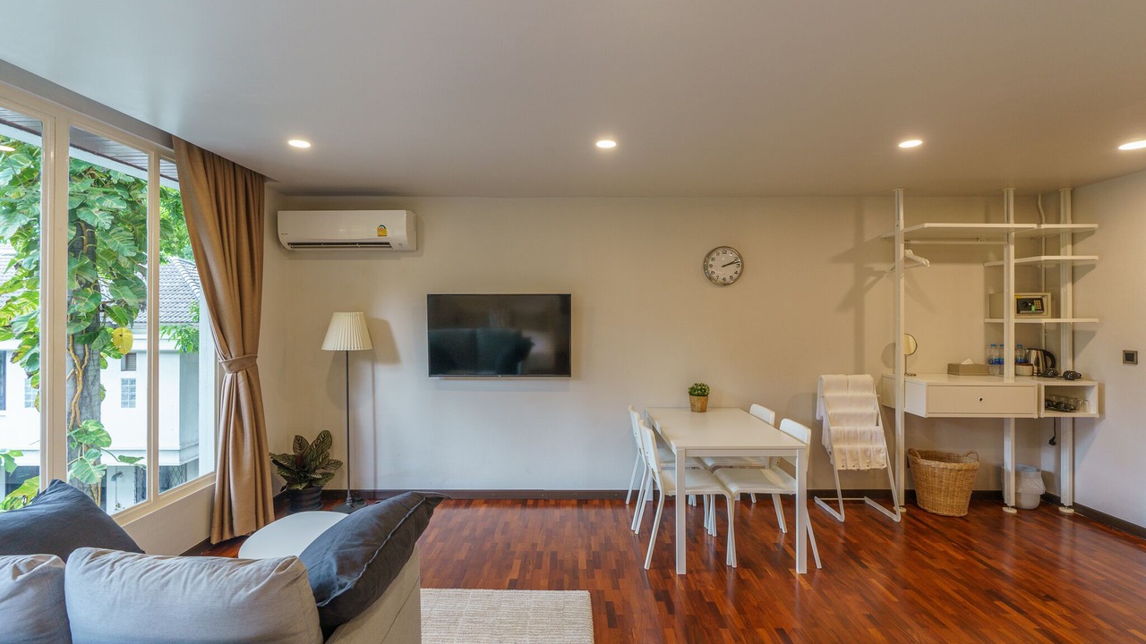 Photo of Livingroom in Asoke