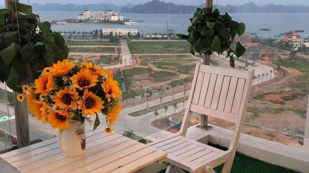 Photo of Patio Balcony in Bai Chay