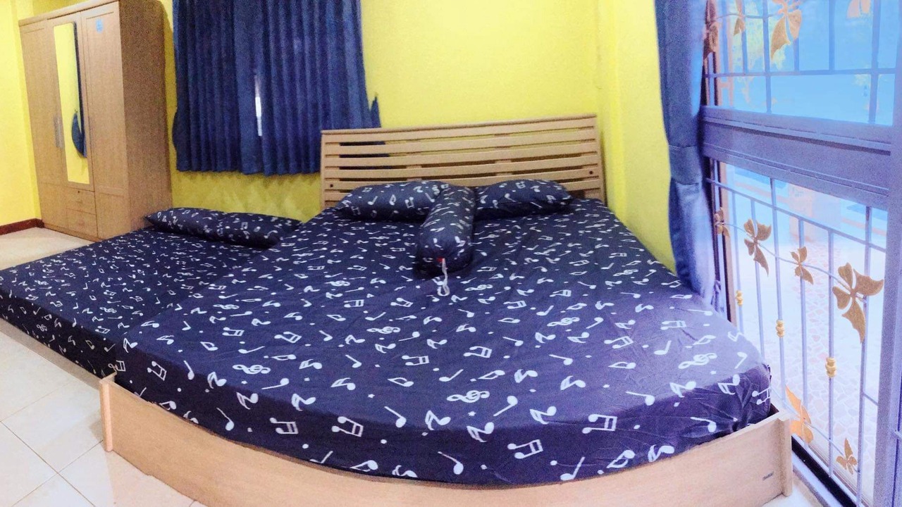 Photo of Bedroom in Pong