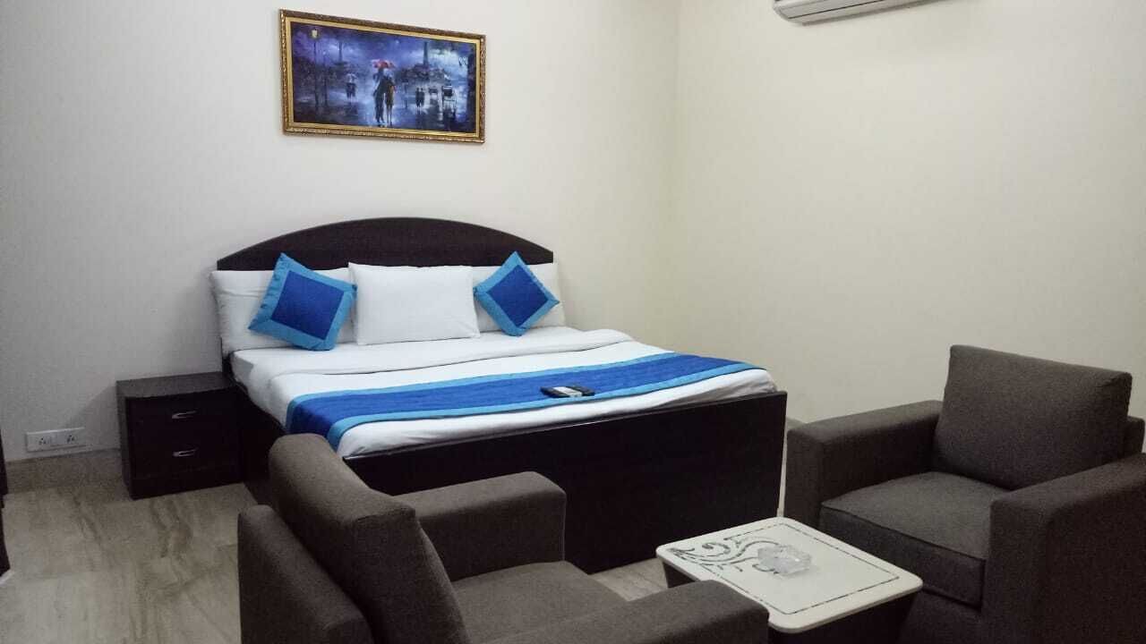 Photo of Bedroom in Jasola
