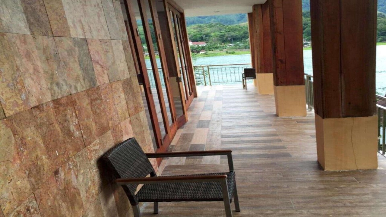 Photo of Patio Balcony in Tuk Tuk