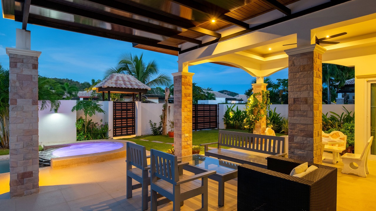 Photo of Patio Balcony in Hin Lek Fai