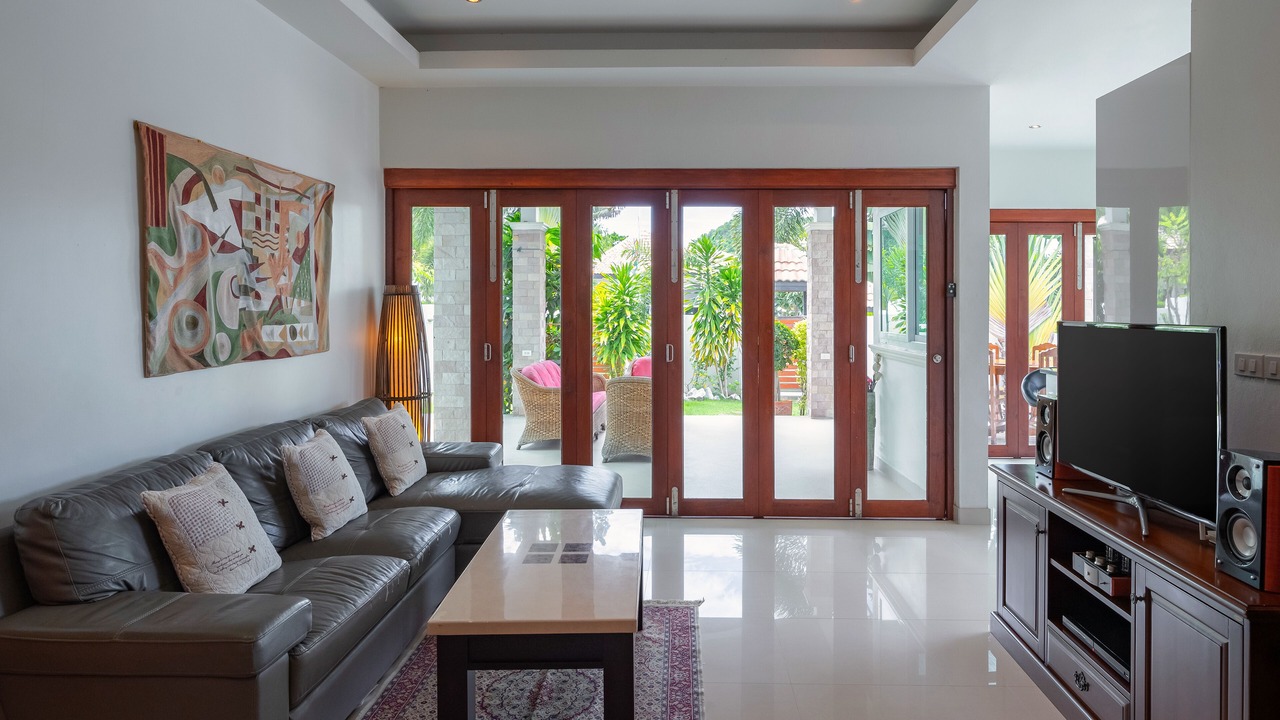 Photo of Livingroom in Hin Lek Fai