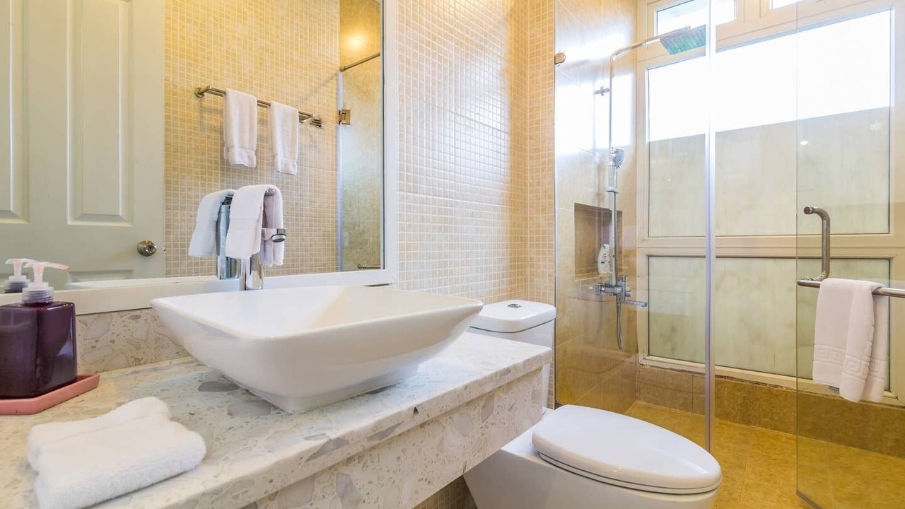 Photo of Bathroom in Bui Thi Xuan