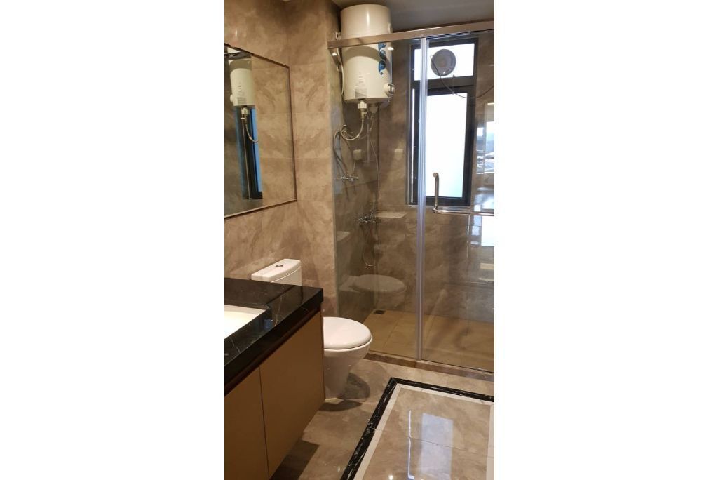 Photo of Bathroom in Central District