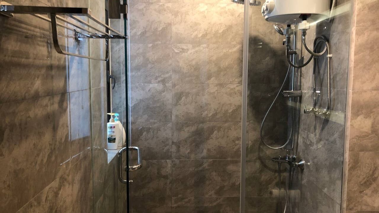 Photo of Bathroom in Central District