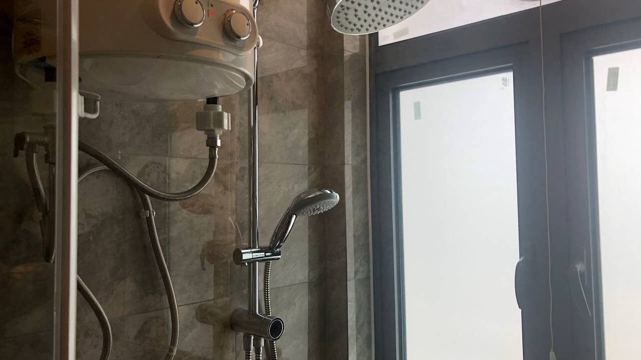 Photo of Bathroom in Central District