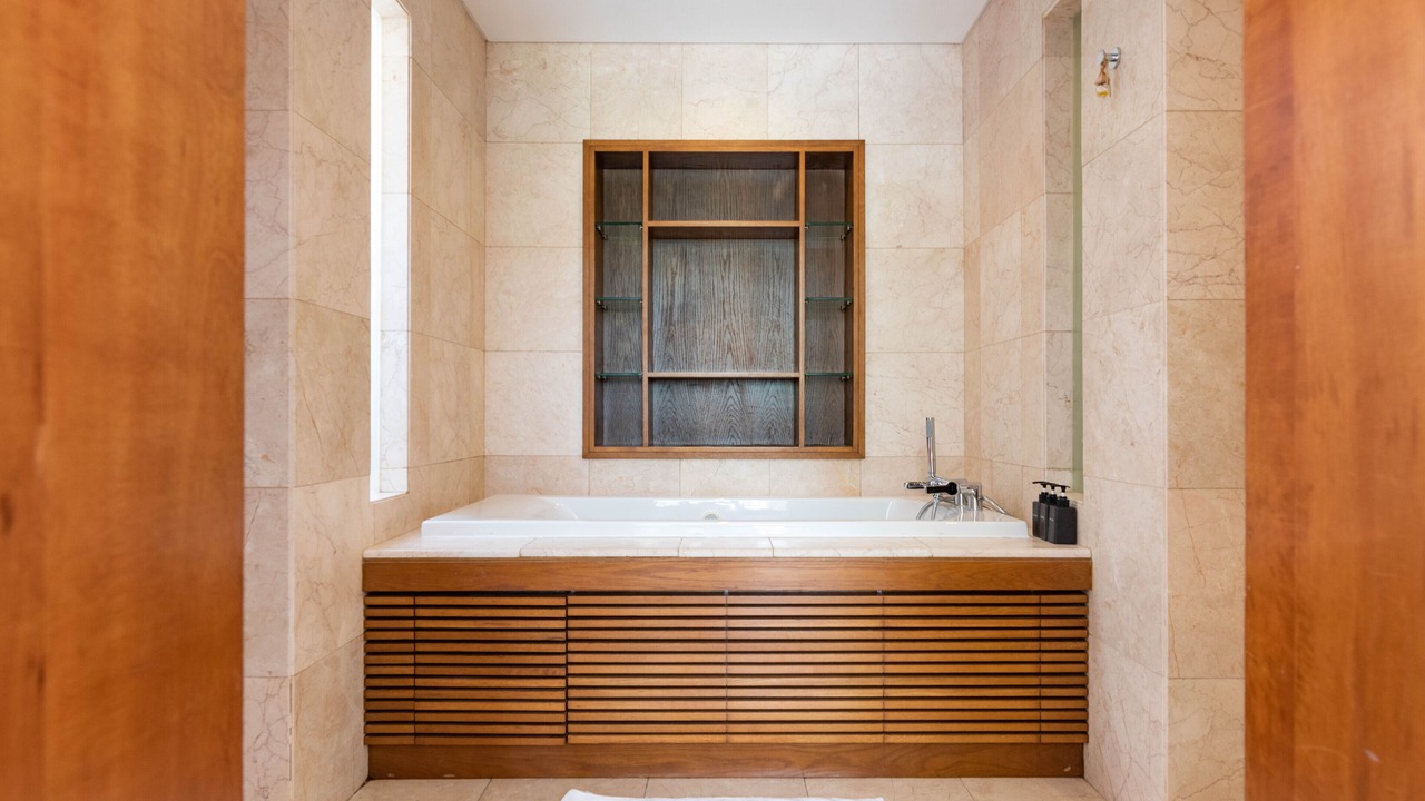 Photo of Bathroom in Ngu Hanh Son