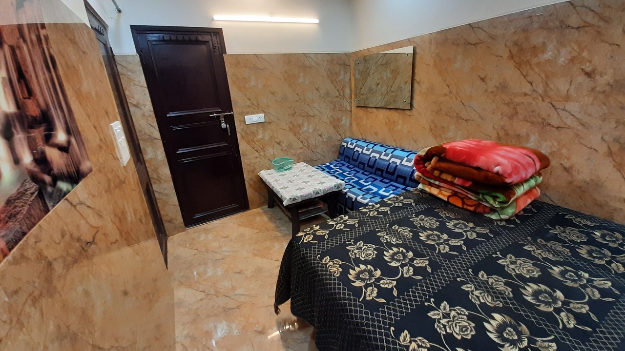 Photo of Bedroom in Lajpat Nagar
