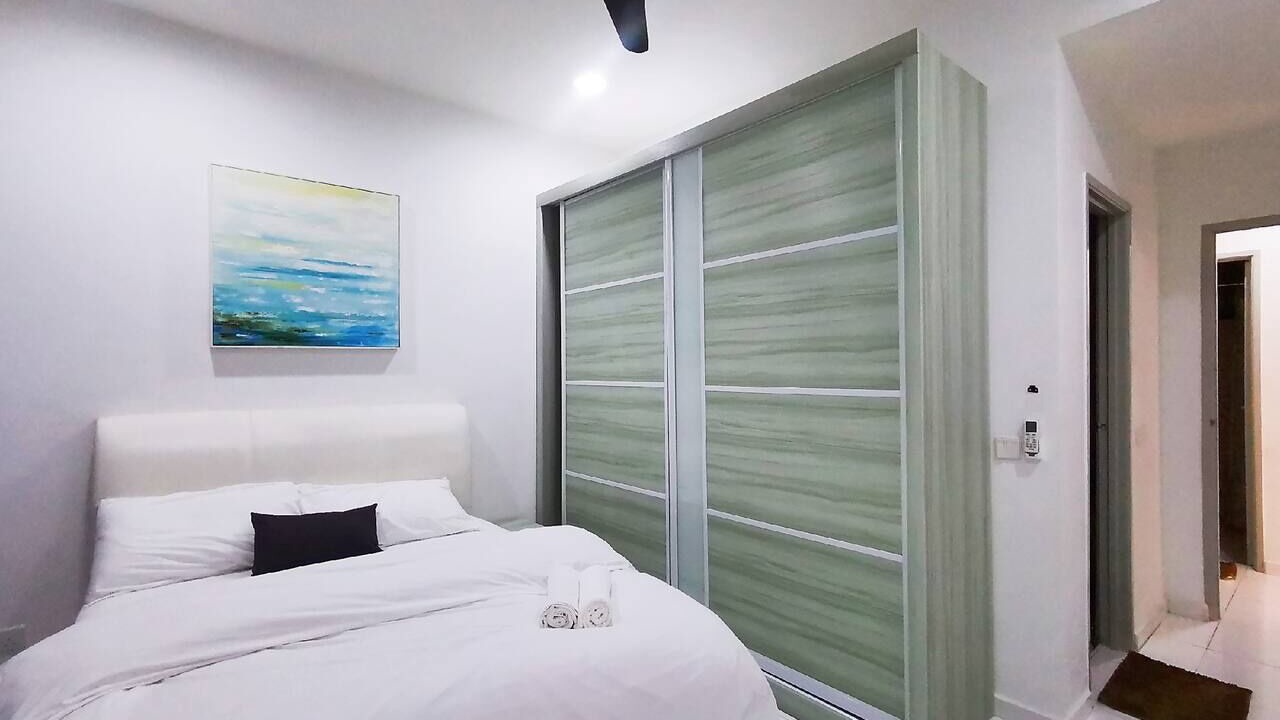 Photo of Bedroom in Bukit Indah