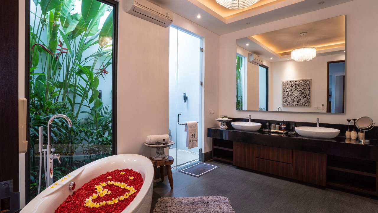 Photo of Bathroom in Kekeran