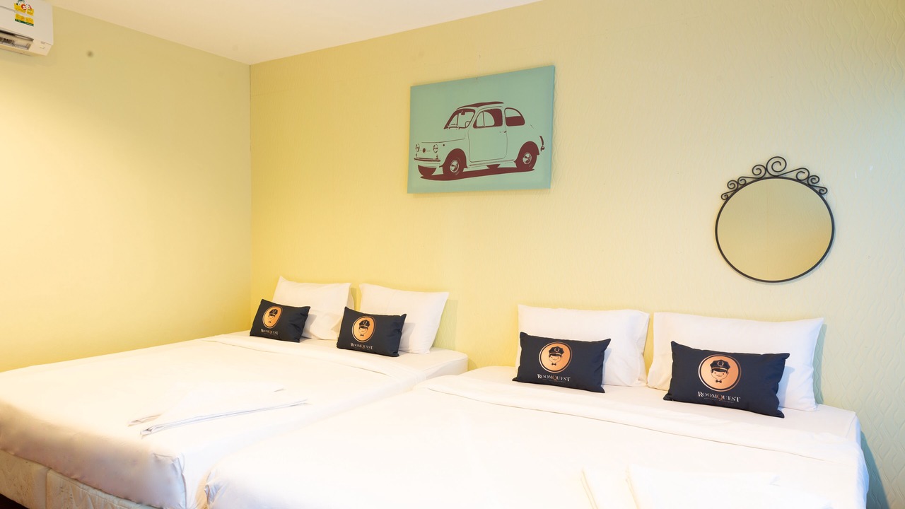 Photo of Bedroom in Amphawa